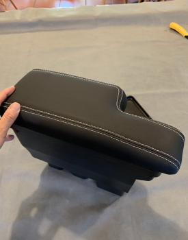 Bệ tỳ tay cho suzuki Jimny